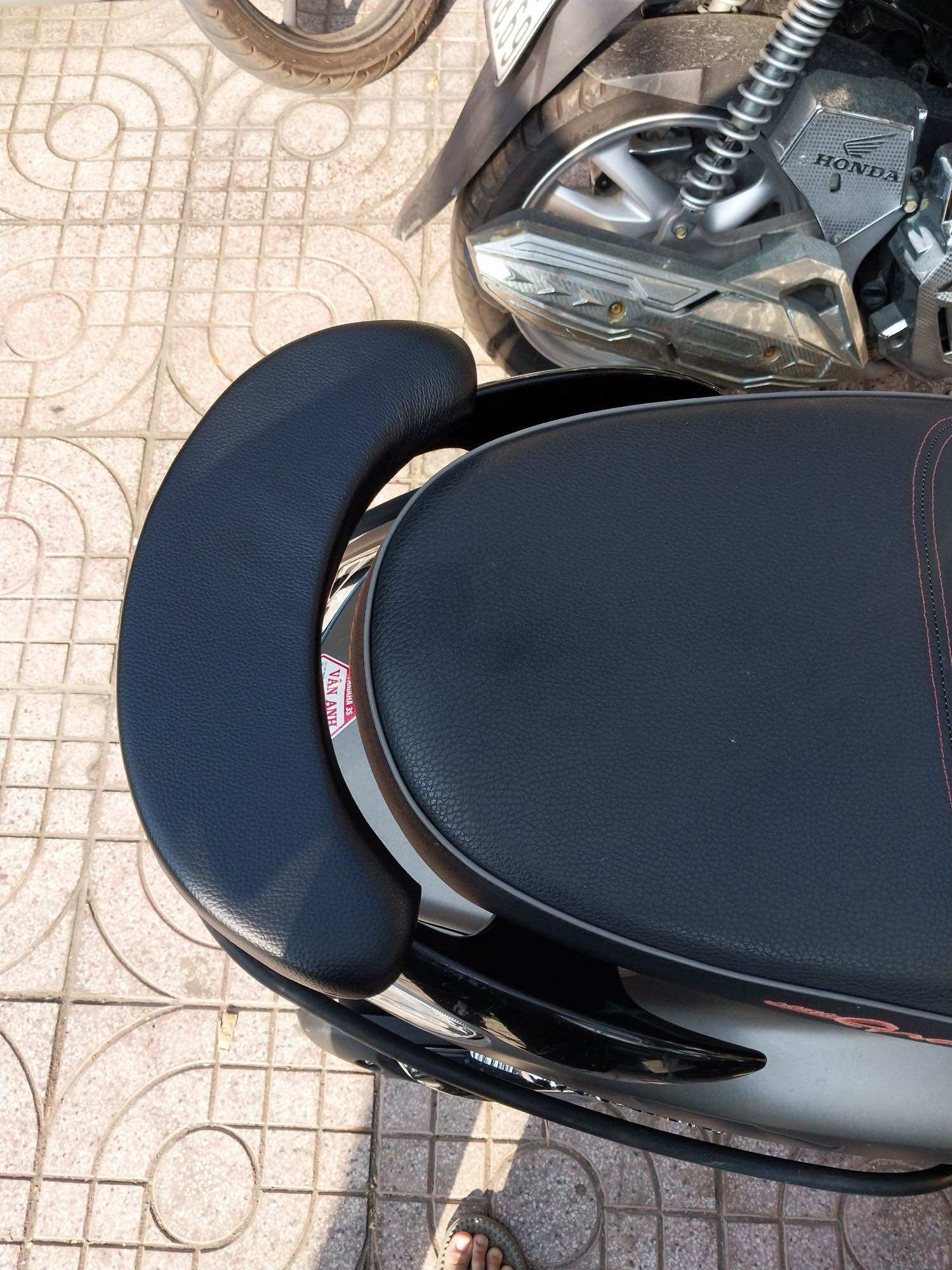 Yên phụ dành cho xe Yamaha Grande, TỰA LƯNG GRANDE !