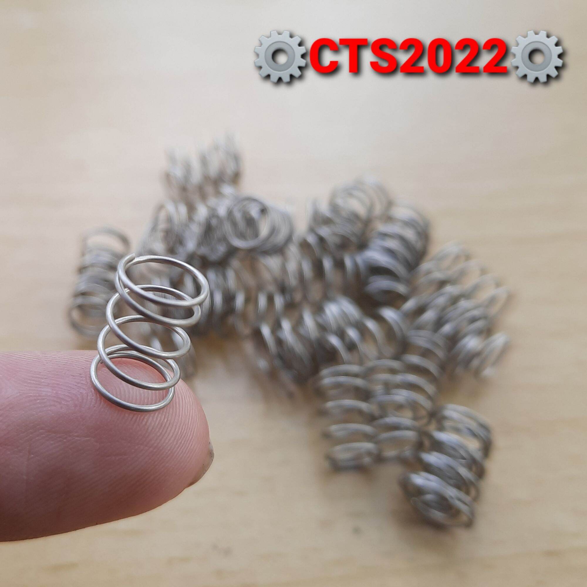 Lò xo nén inox phi 7.5mm sợi 0.4mm