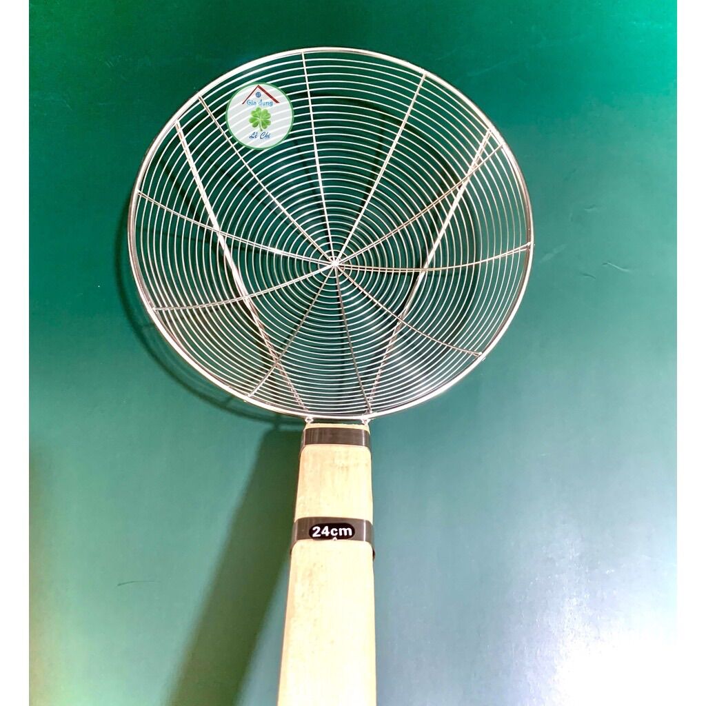Vợt vớt thức ăn cán gỗ (6 size từ 20cm đến 30cm)