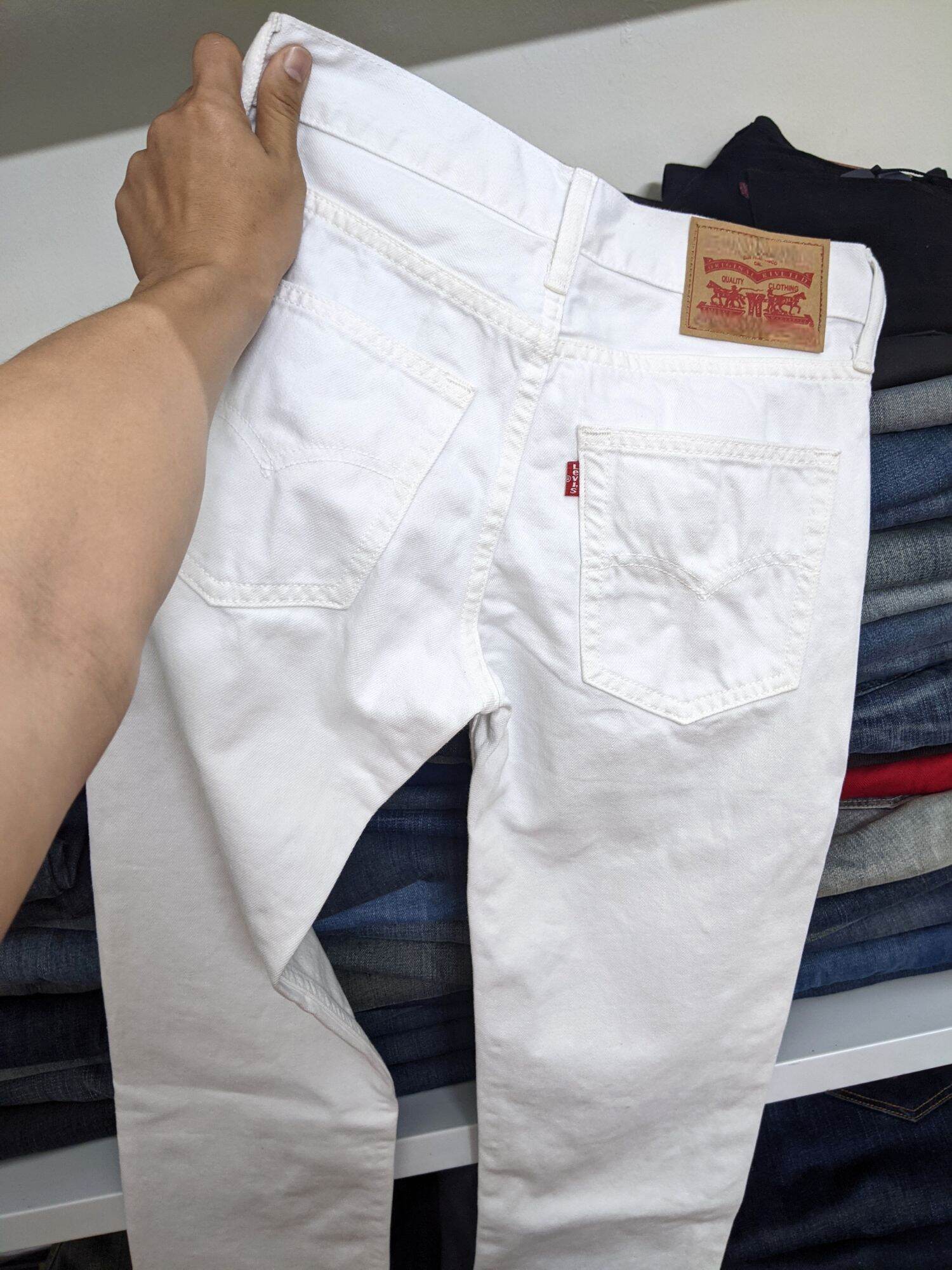quần jeans trắng levis