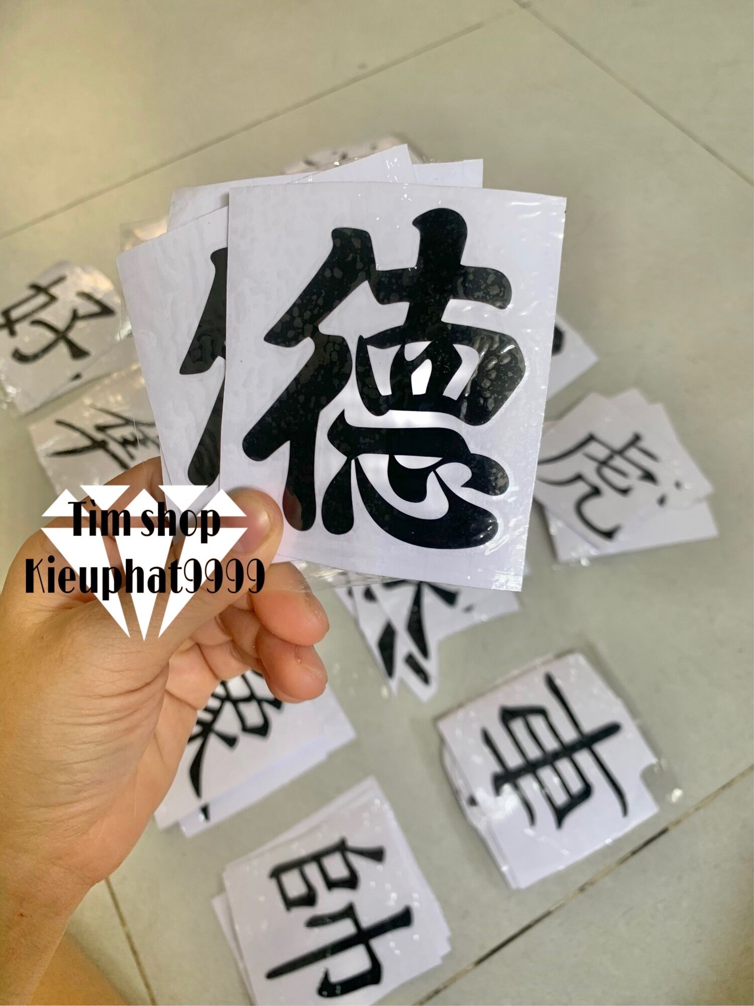 Tem Decal Chữ Tàu Dán xe máy Giá 2 Tem