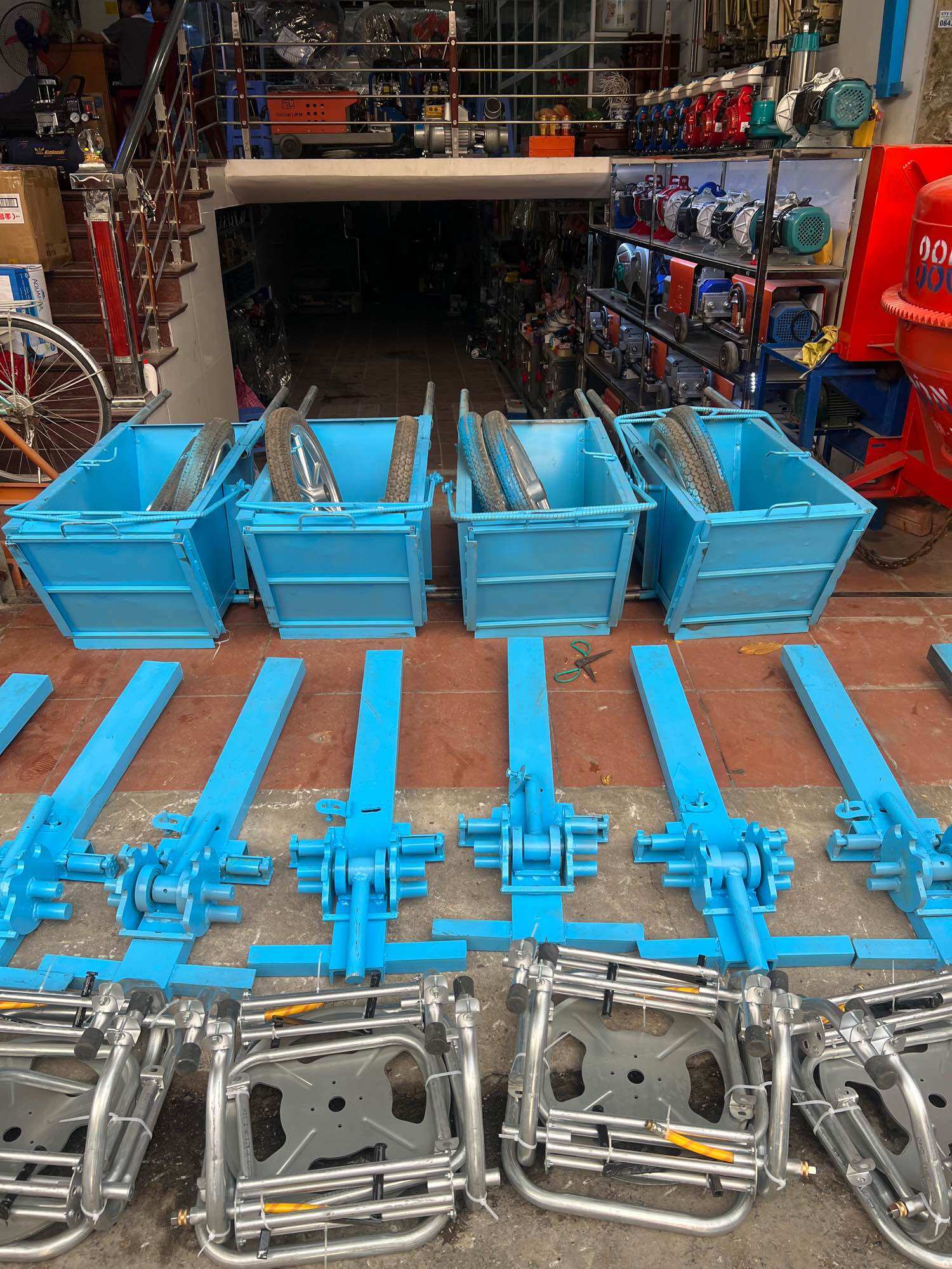 Bàn bẻ mỏ sắt cây F25