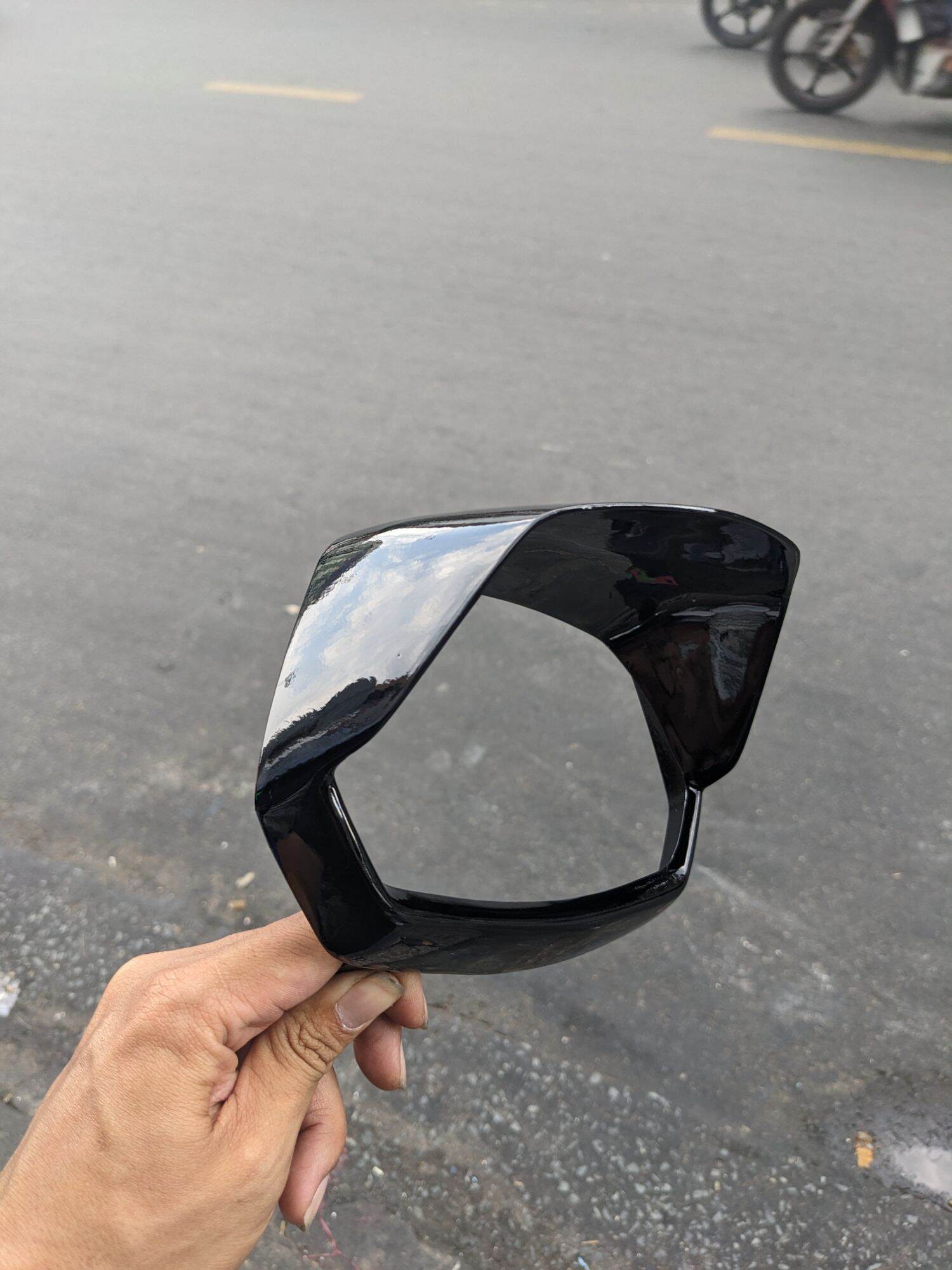 Viền pha dài cho đèn led Vespa Sprint