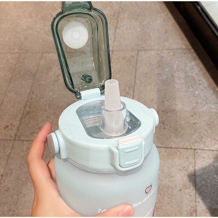 BÌNH ĐỰNG NƯỚC CHIA VẠCH 2 LÍT LOCK