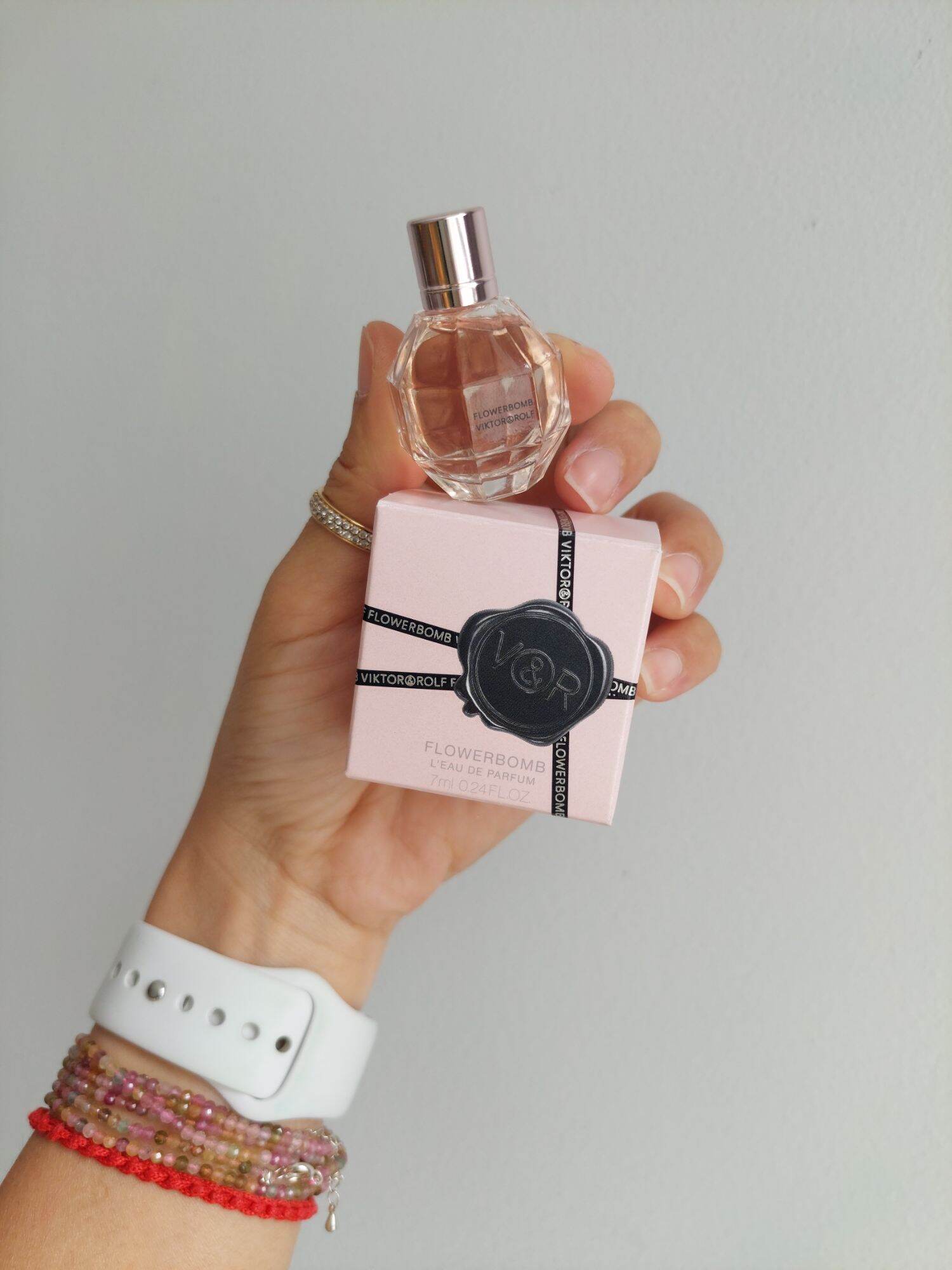 Vor flowerbomb l'eau de parfum 7ml#ở đây shop chỉ bán hàng authentics#