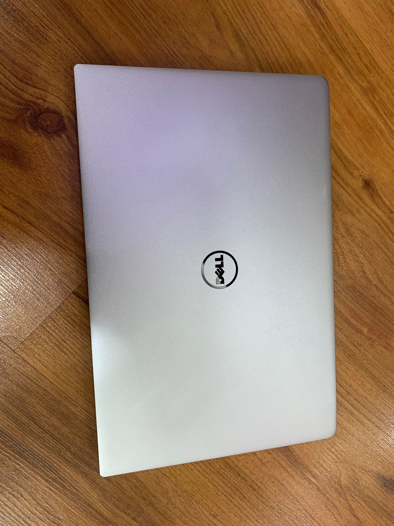 Máy tính xách tay Dell Mỹ XPS 9350