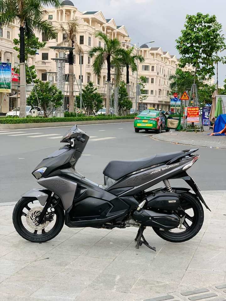 A Cảng sau tay dắt AB AIR BLADE 125 2016 2017 2018 2019