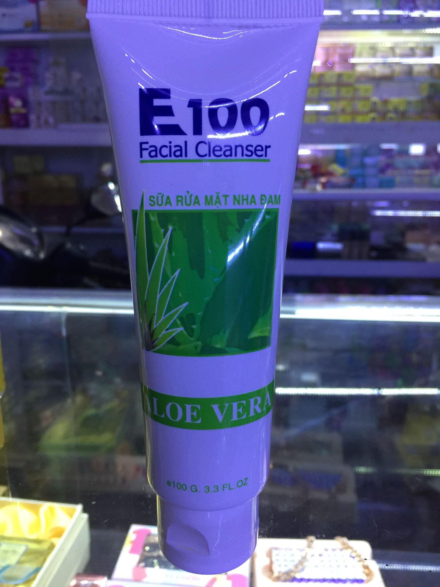 Sữa rữa mặt e 100 nha đam