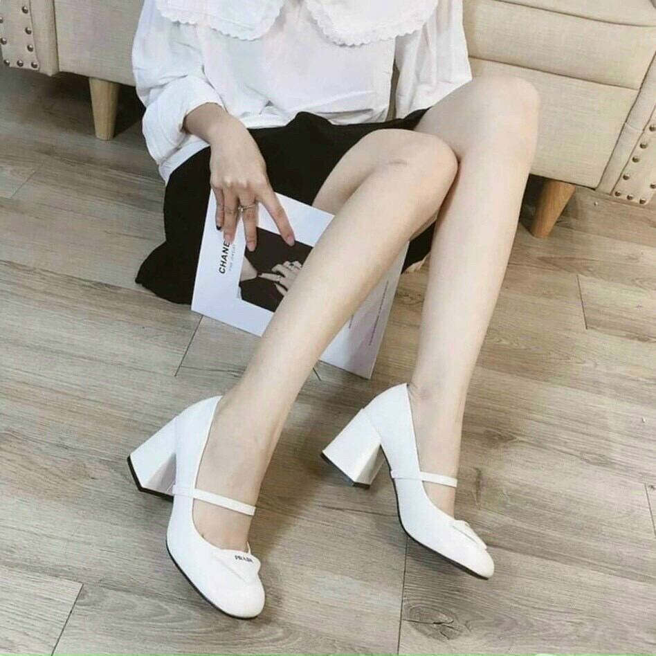 Giày cao gót , Gót vuông bít mũi mới siêu hot cao 7 phân 2 màu