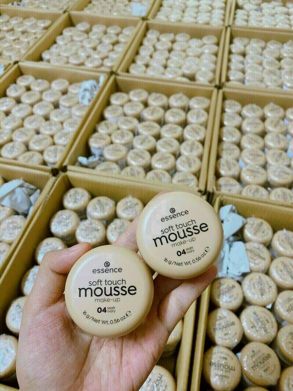 Phấn tươi essence mousse make up - đức