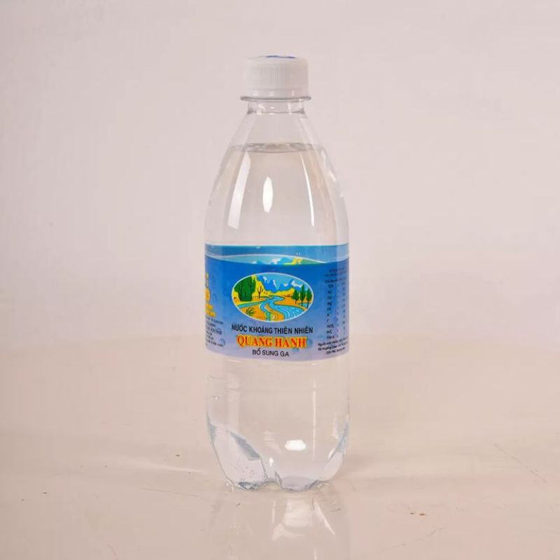 1 Thùng nước khoáng Quang Hanh có ga - nước khoáng mặn thùng 20 chai 500ml