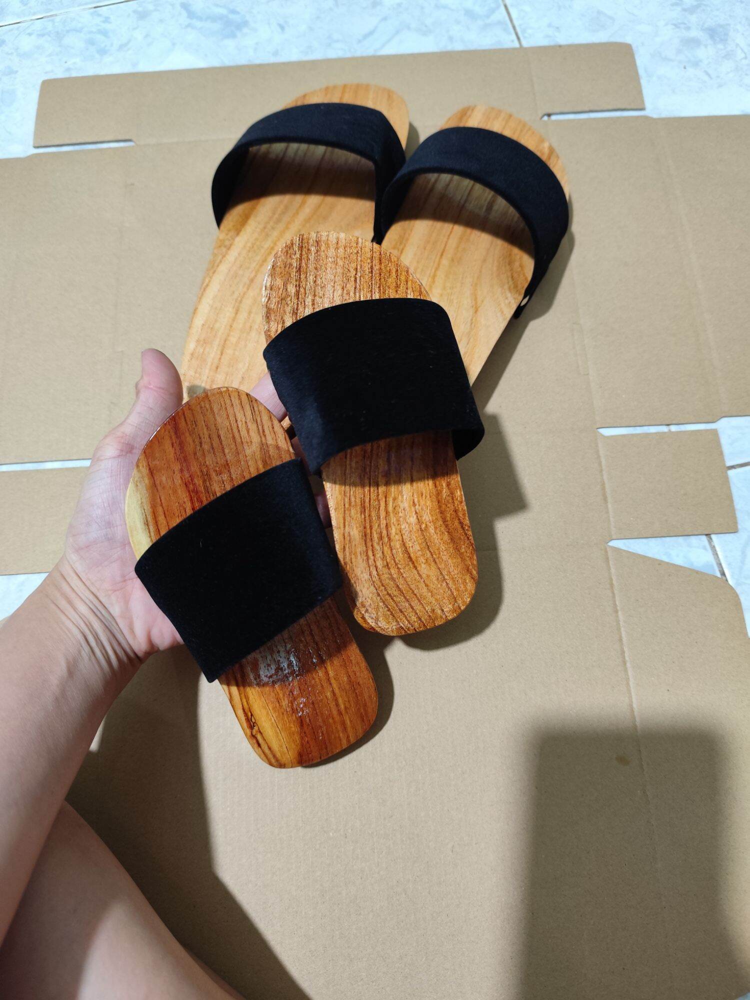 Guốc Mộc Cho Bé