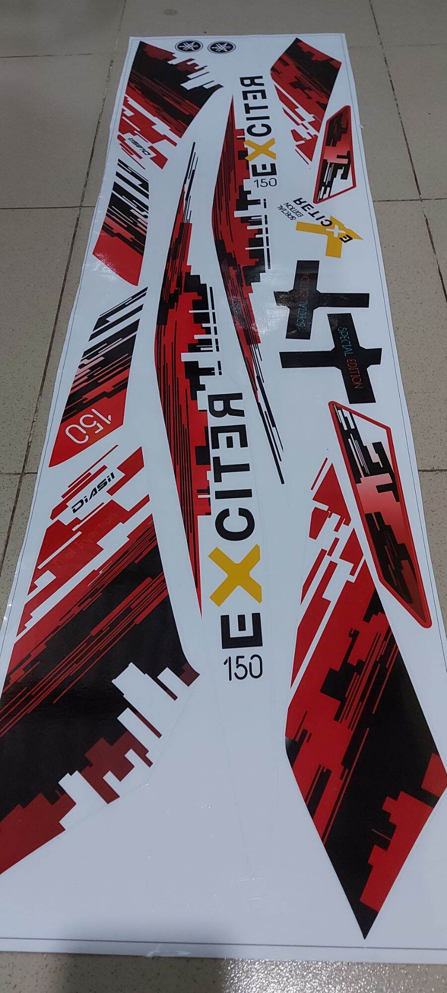 tem rời exciter 150 trắng phối đỏ thành phố