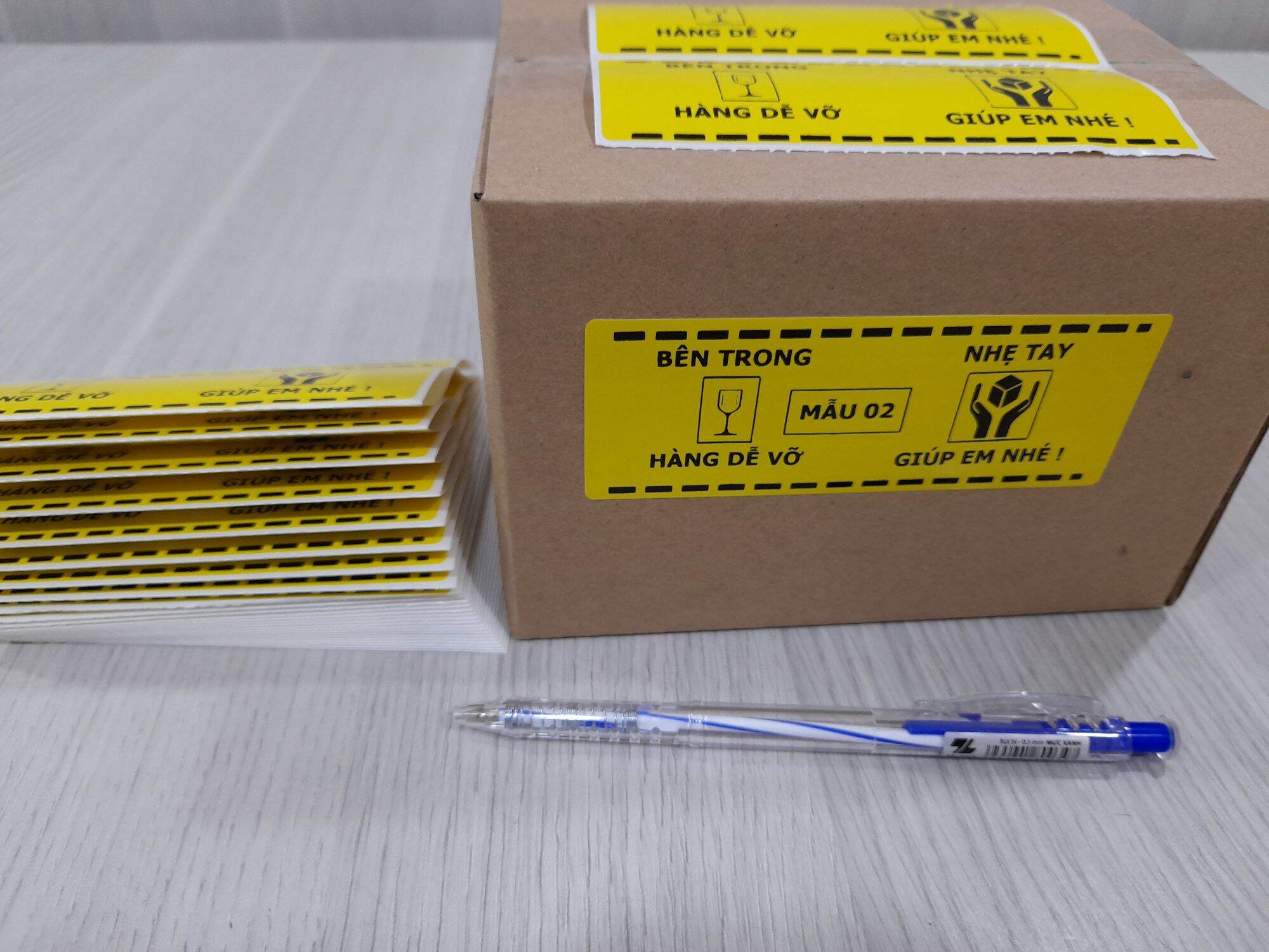 100 Tem - Tem dán cảnh báo hàng dễ vỡ khổ 103x40mm