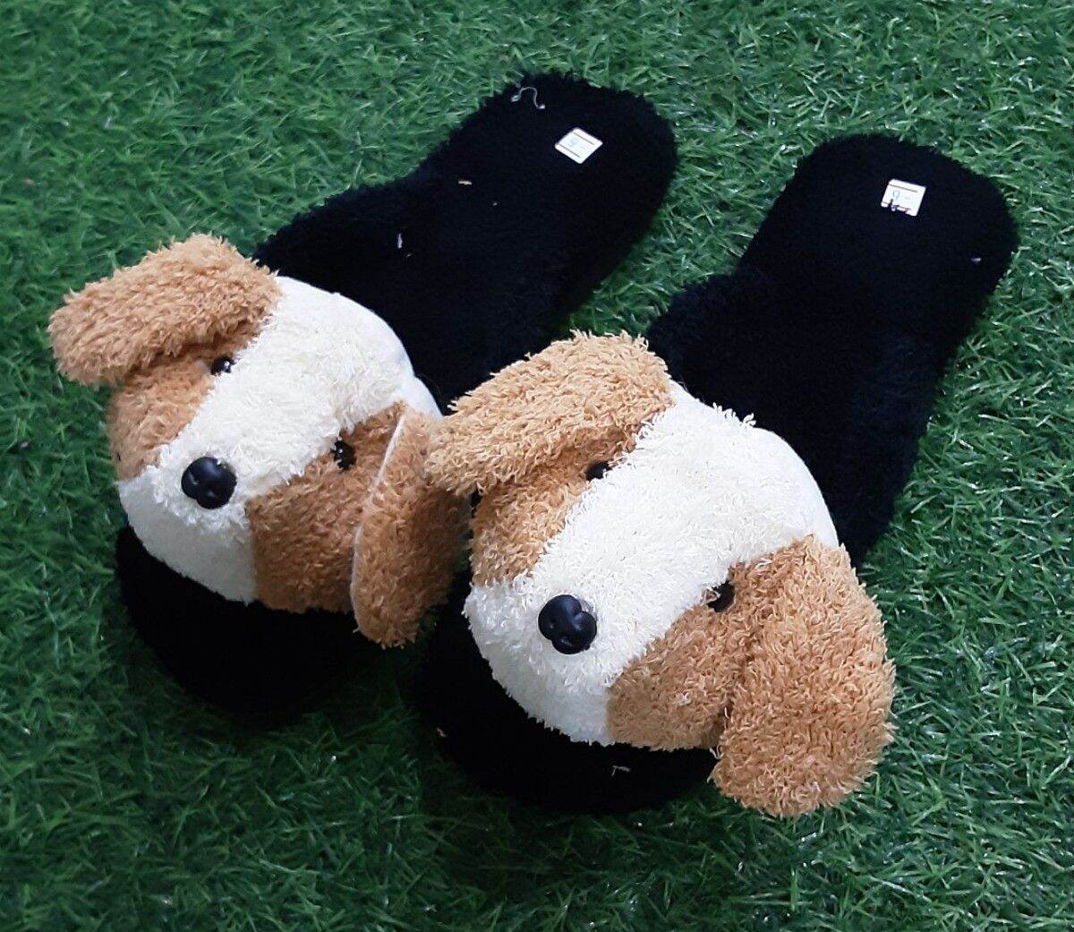 Dép mang trong nhà, dép xỏ ngón, dép đi trong nhà, mẩu lông thú, chất liệu mềm, nhẹ, mang êm chân, hình thú dễ thương, size từ 35-39.