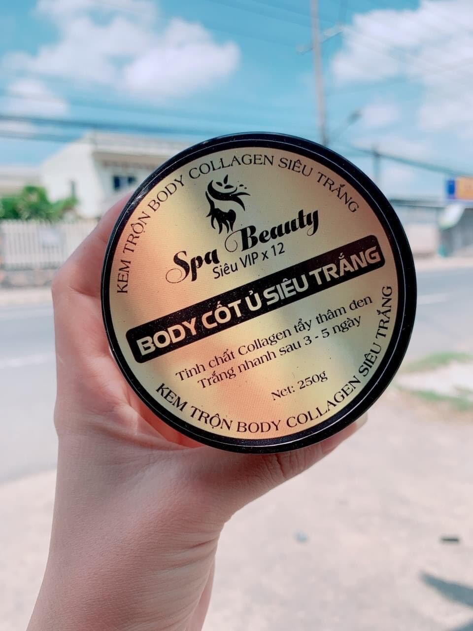 KEM BODY CỐT Ủ SIÊU TRẮNG
