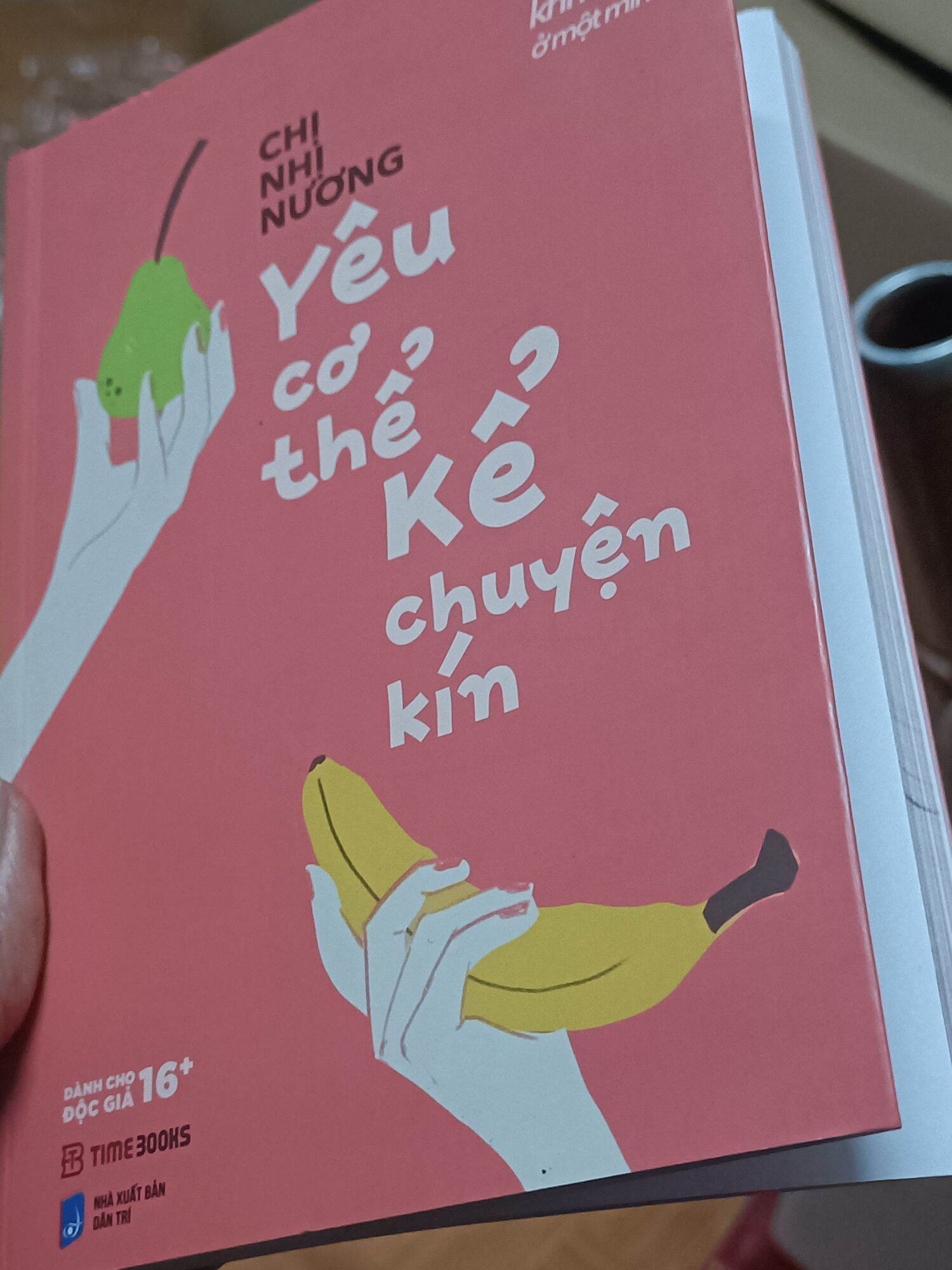 YÊU CƠ THỂ KỂ CHUYỆN THẦM KÍN