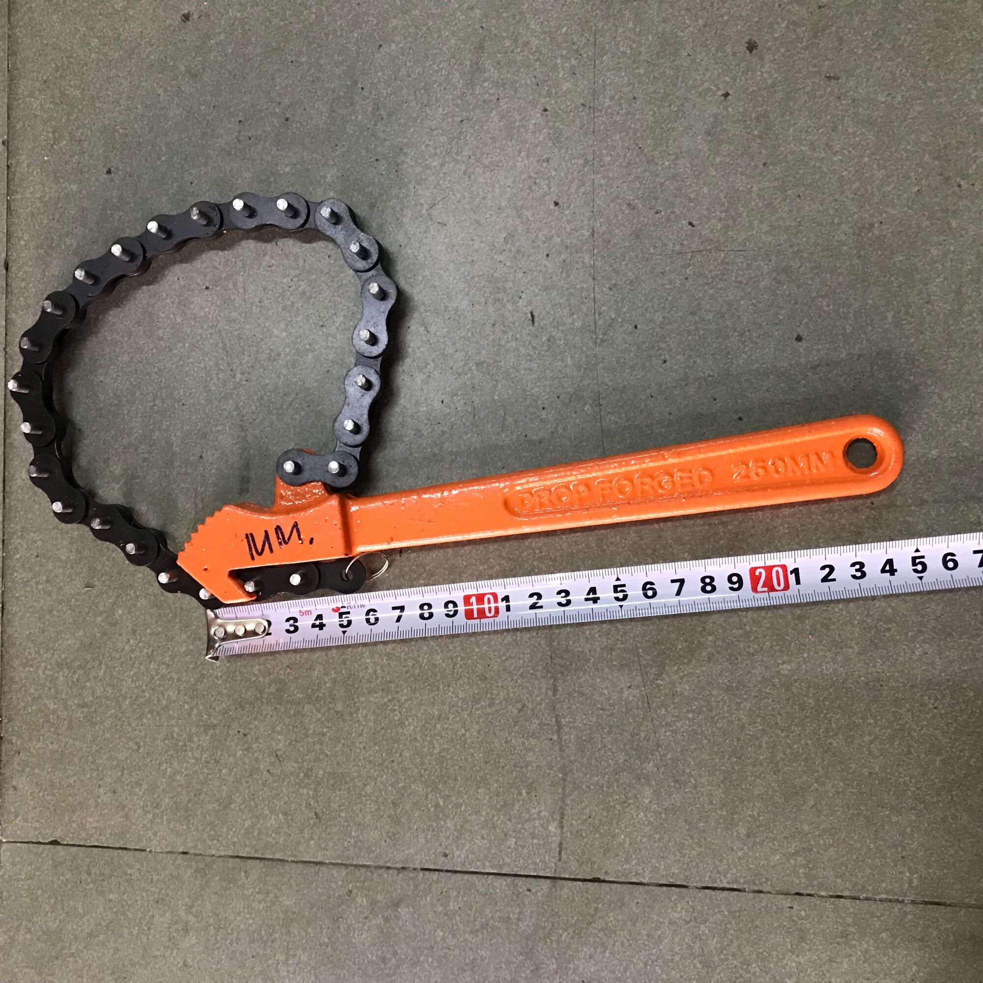 Mở đai ốc xích, cole xích