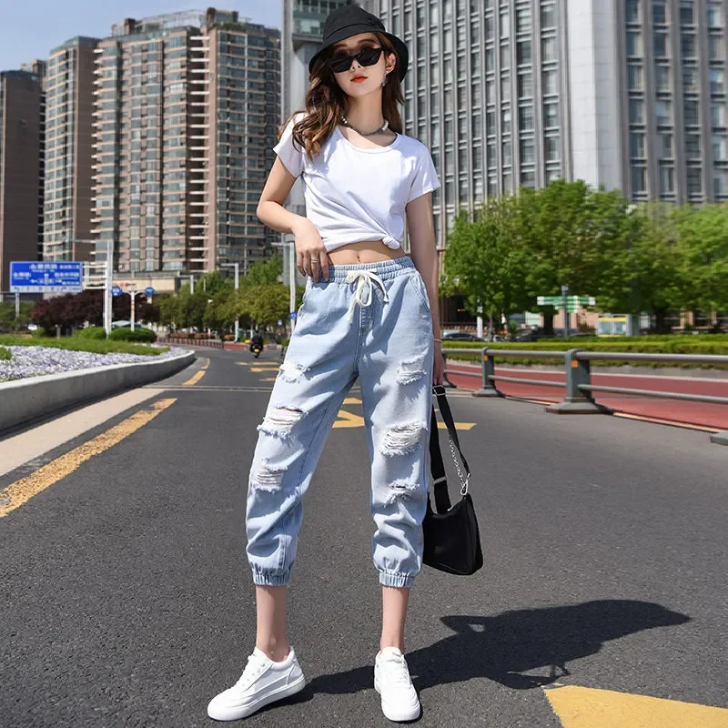 Quần jeans lửng nữ rách lưng cao mùa hè