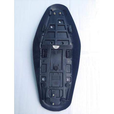 Đế nhựa yên xe sirius