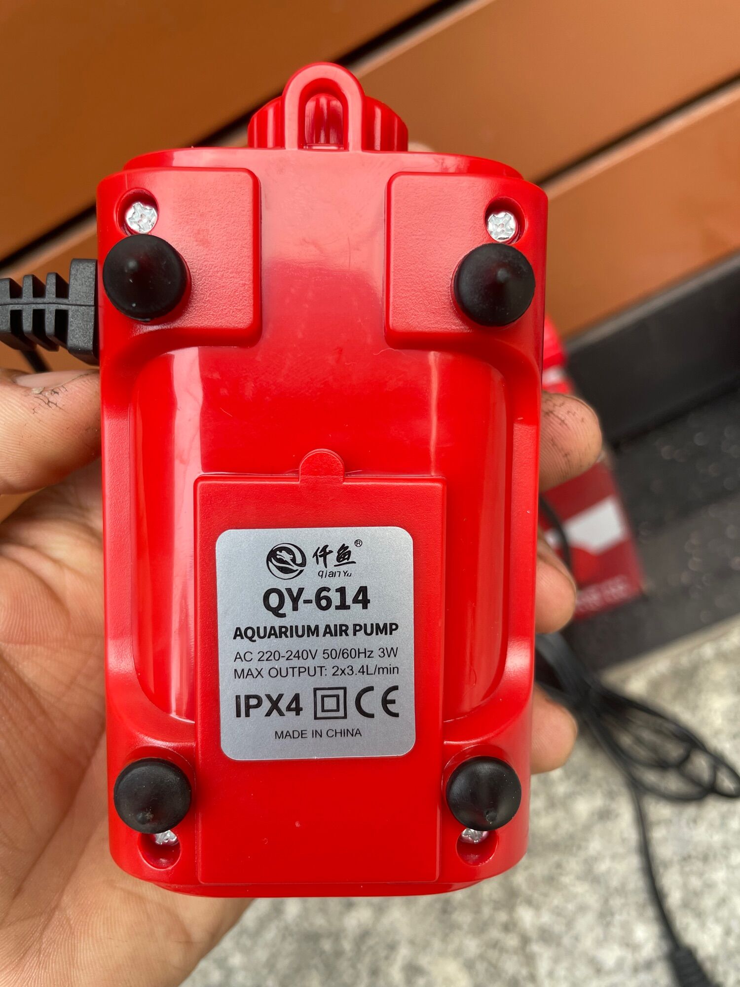 Máy sủi oxy cho bể cá - QIANYU - sủi oxy siêu êm