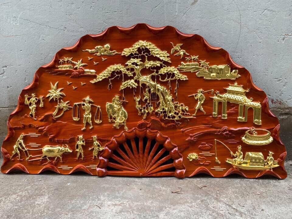 Tranh quạt gỗ hương đỏ Nam Phi gồm nhiều mẫu mã : Mã đáo thành công , thuận buồm xuôi gió , đồng quê , phu thê viên mã … trang trí cho nội thất phong thuỷ gia đình