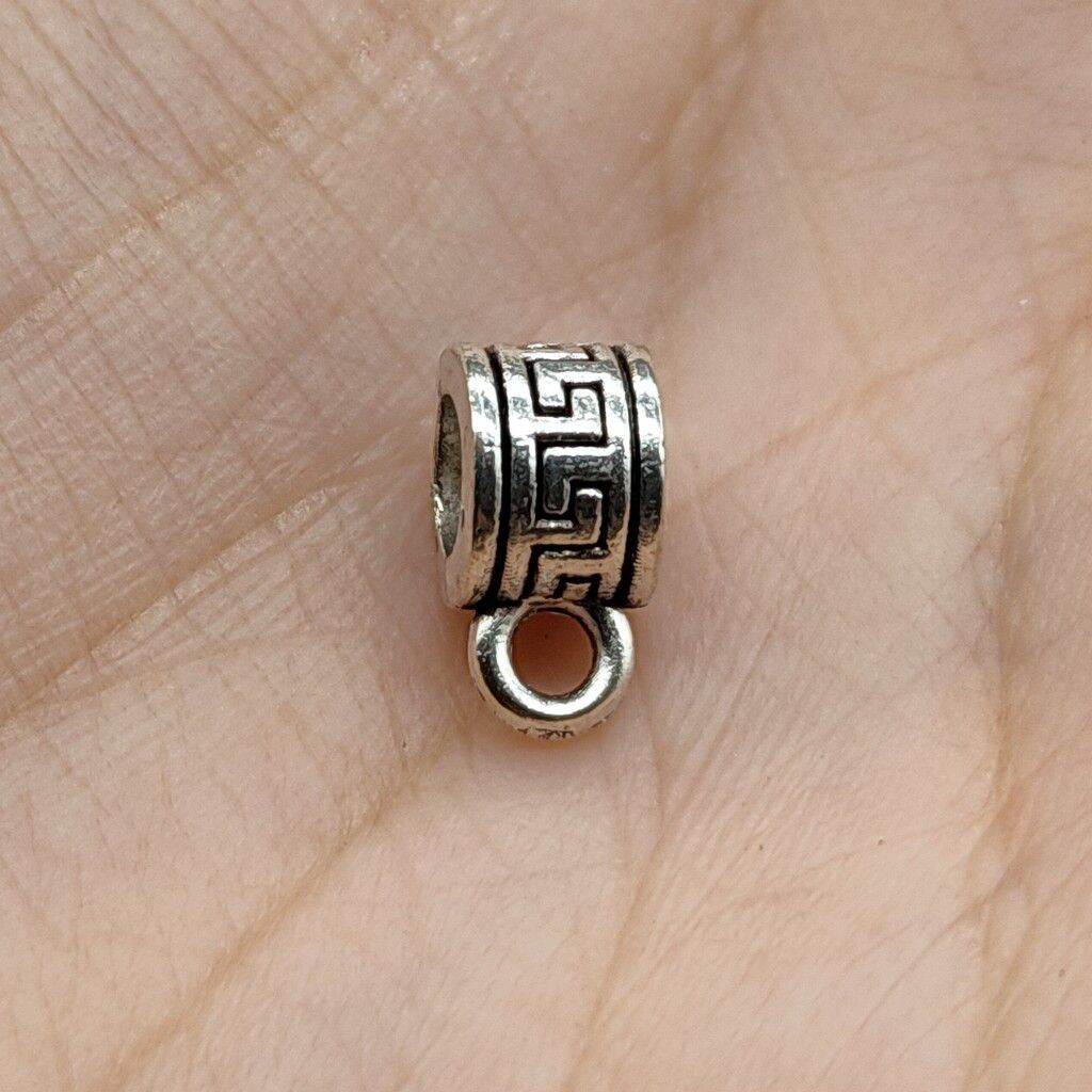 Charm ống luồn bạc thái có móc treo phụ kiện