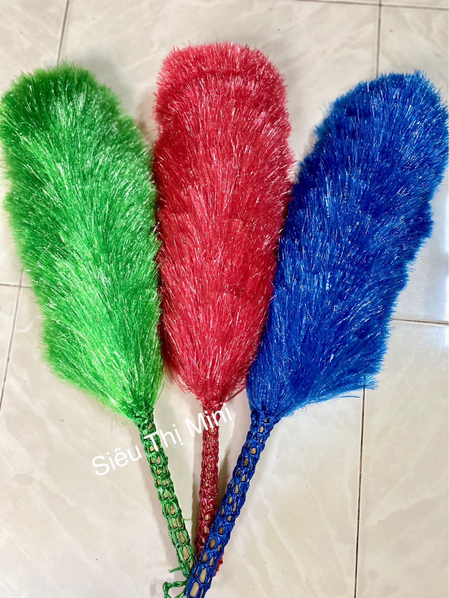 Chổi Cước Nilông Quét Bụi 1 Màu Đồng Dài 60cm - Loại Tốt, Cán Cước Móc Chắc Chắn