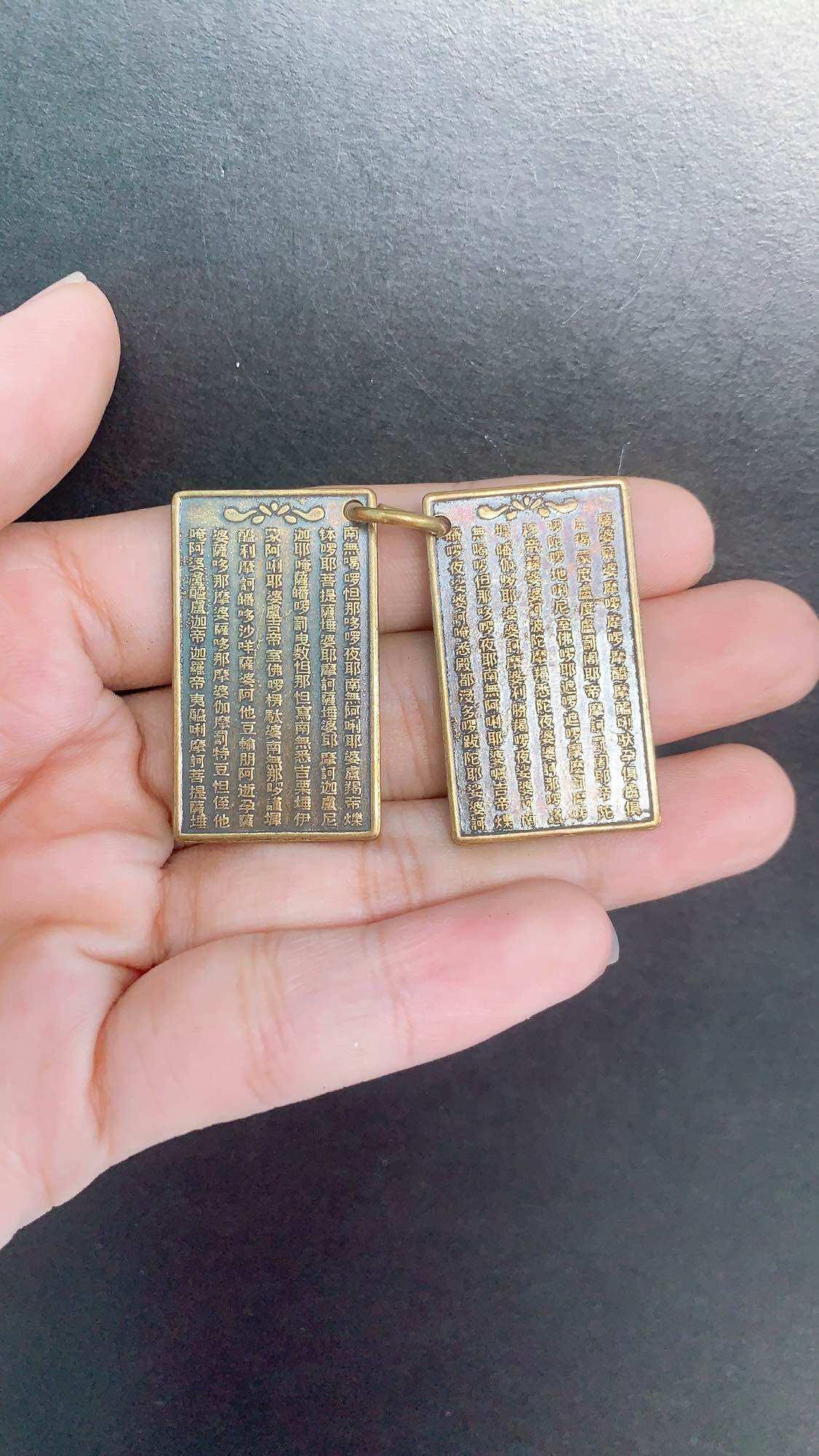 Móc khoá sách đồng chú đại bi