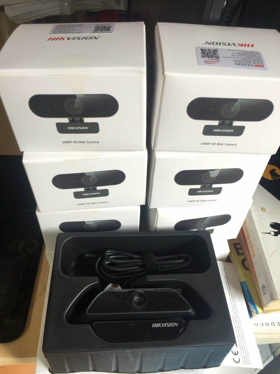 Webcam HIKVISION DS-U320 Chính Hãng