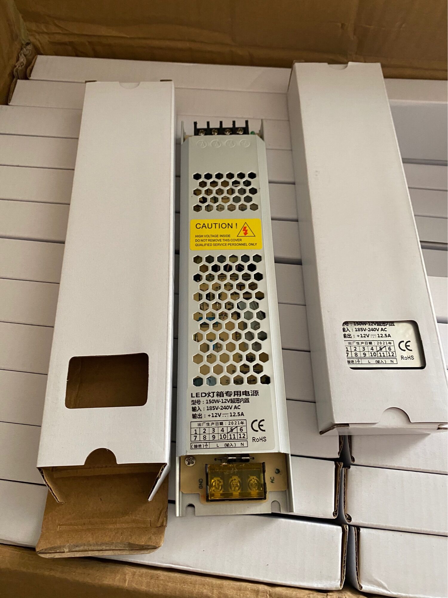 nguồn dẹp 12v 12,5a