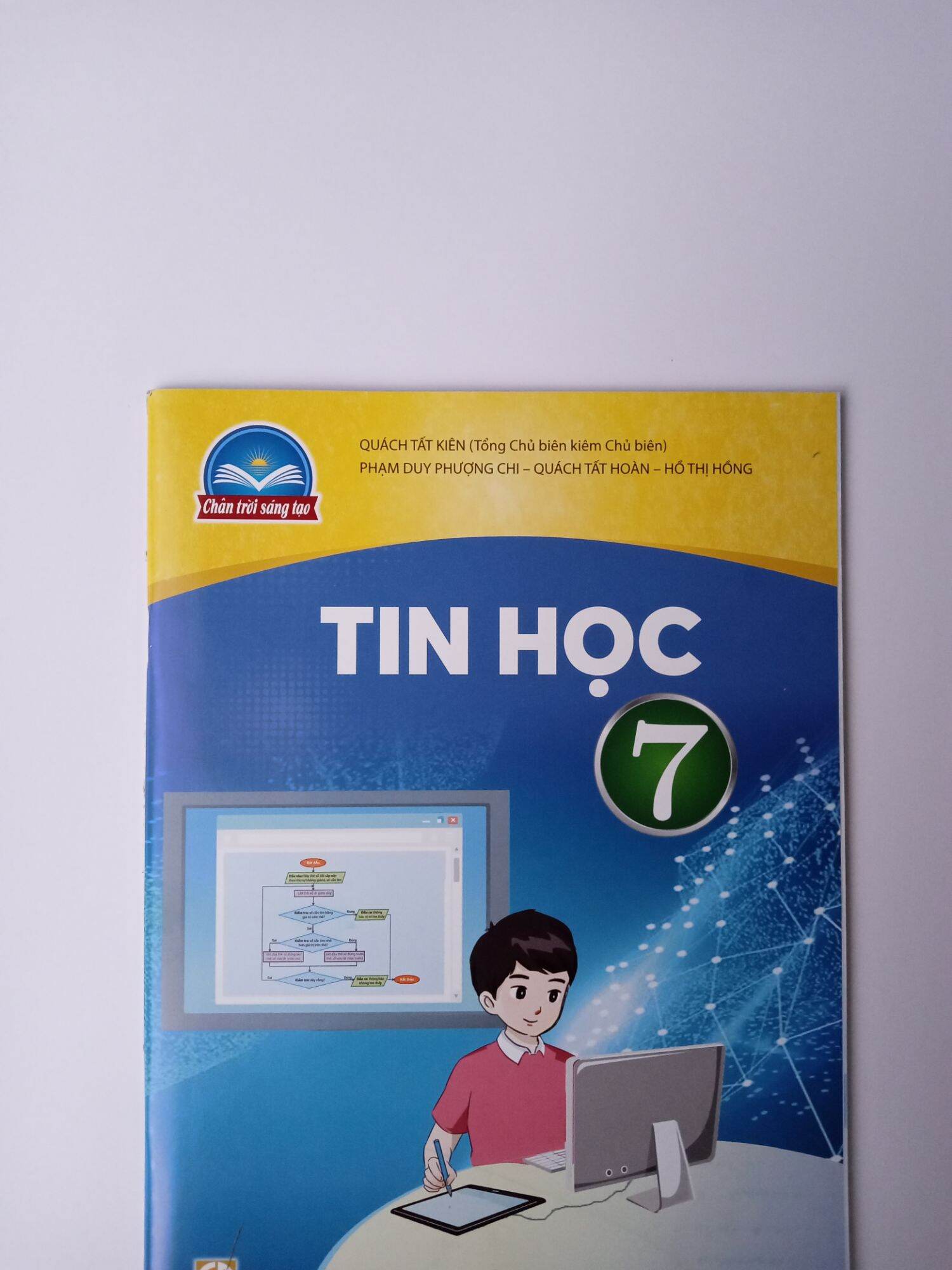 Tin  Học  Lớp 7  Chân  Trời  Sáng Tạo