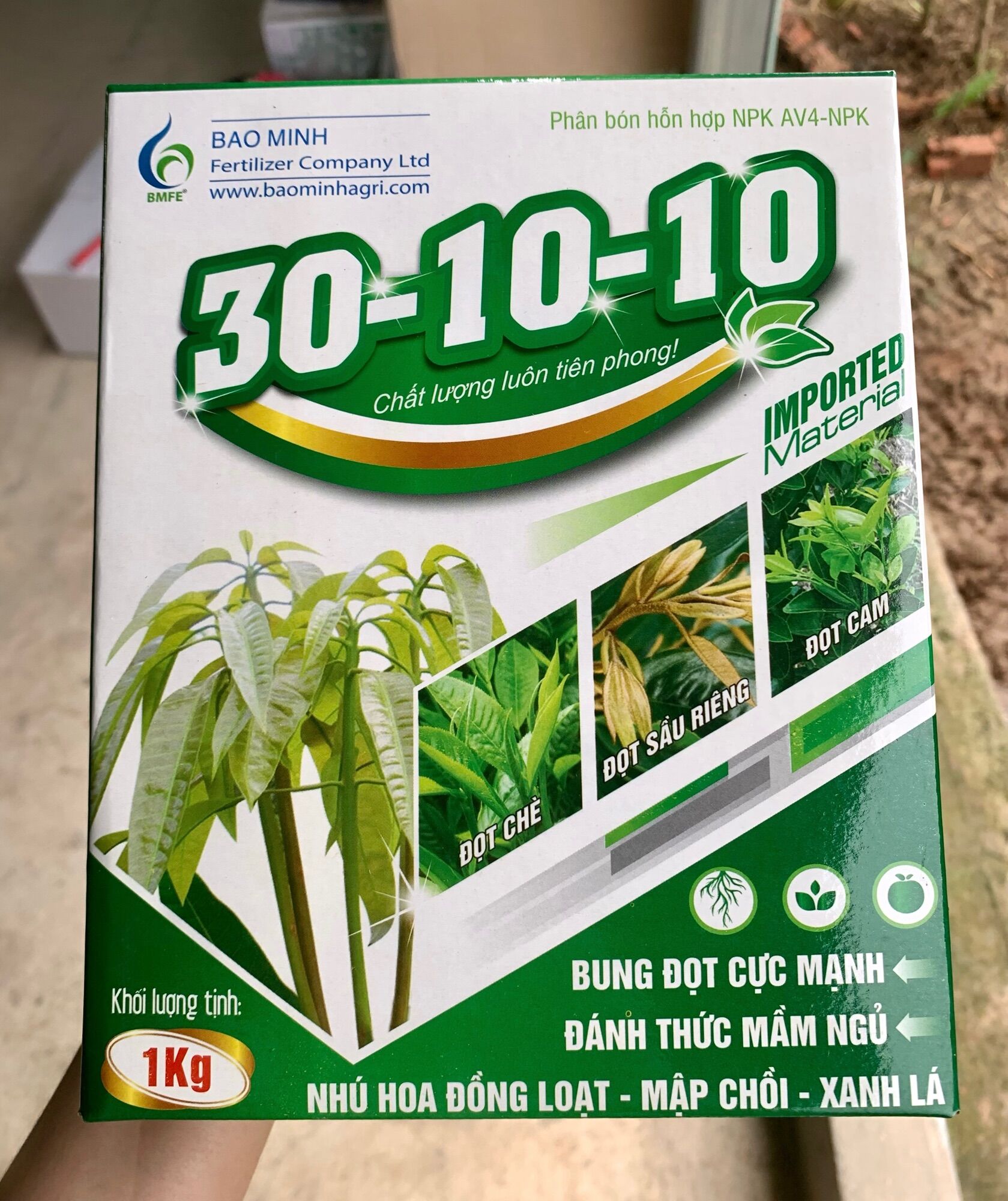 Npk 30-10-10 hộp 1kg đâm chồi- búp to khoẻ - to lá- xanh lá- dày lá - vọt hoa