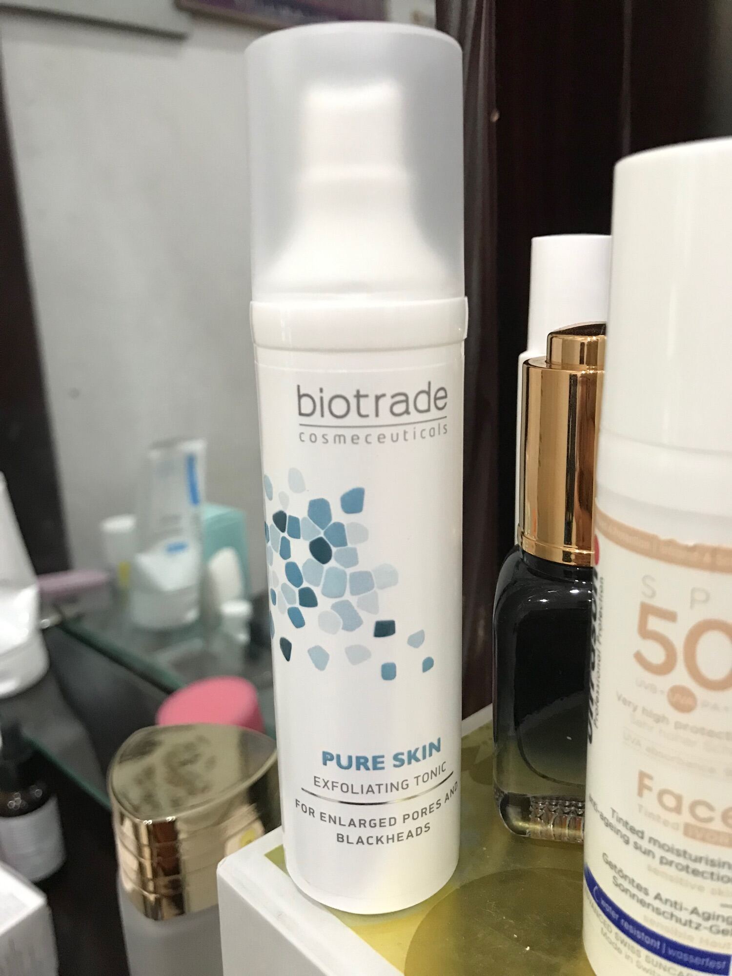 Toner acid Biotrade