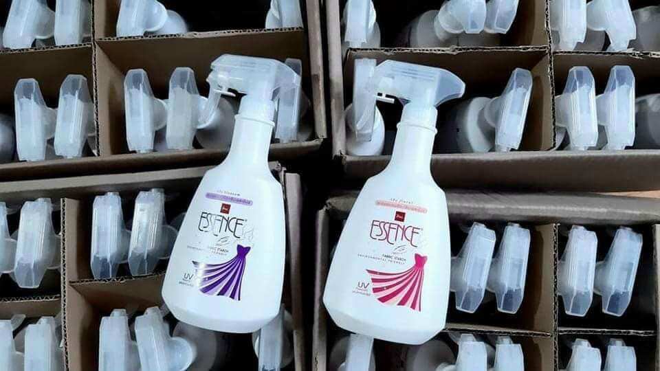 Xịt ủi thơm quần áo