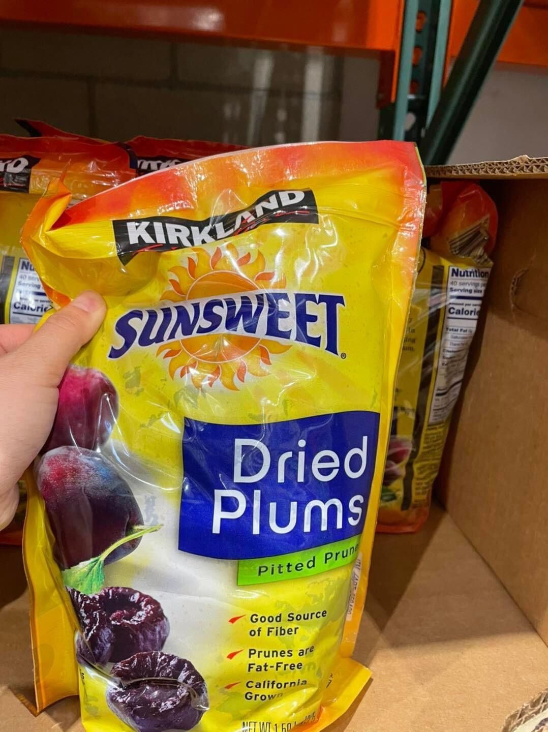 Mận sấy khô sunsweet plum kirkland 1.59kg