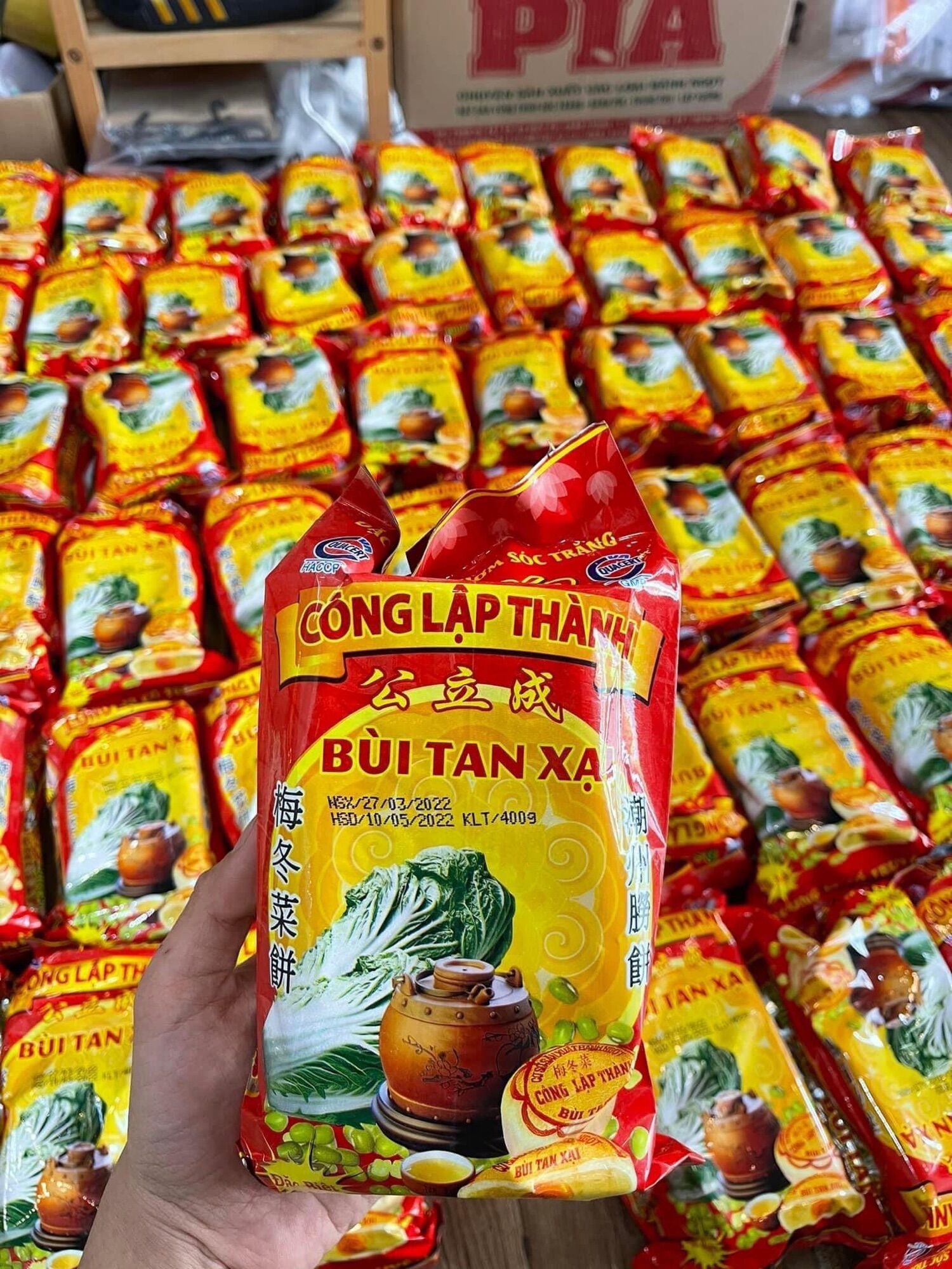 Bánh pía Bùi Tan Xại Công Lập Thành