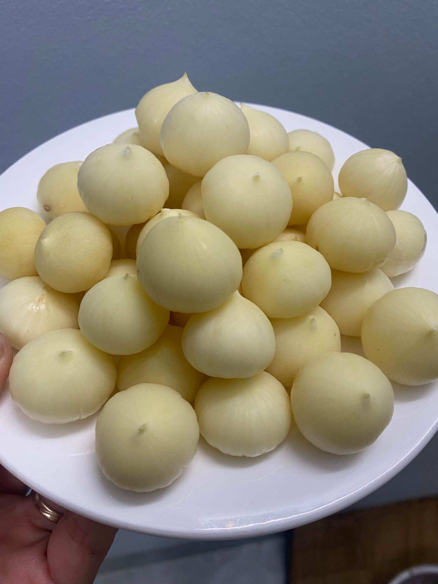 Tỏi cô đơn bóc sẵn 1kg