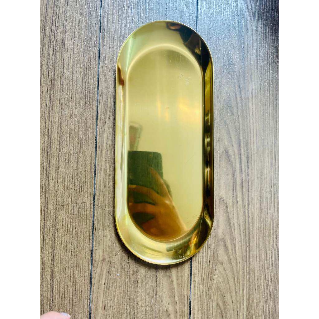 Khay vàng đựng dụng cụ phẫu thuật, spa, phun xăm