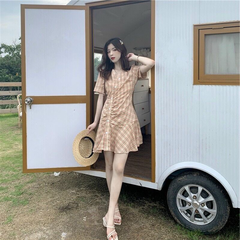 Đầm dạo phố caro xinh xắn BG