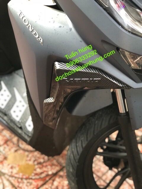 Co Bửng Trước Vario 150 Sơn Carbon