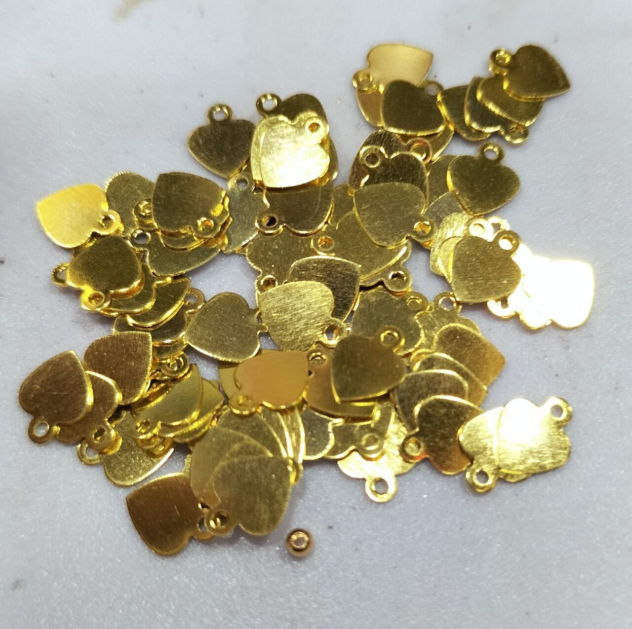 Charm mặt tim cao cấp làm khoá xích tăng đơ