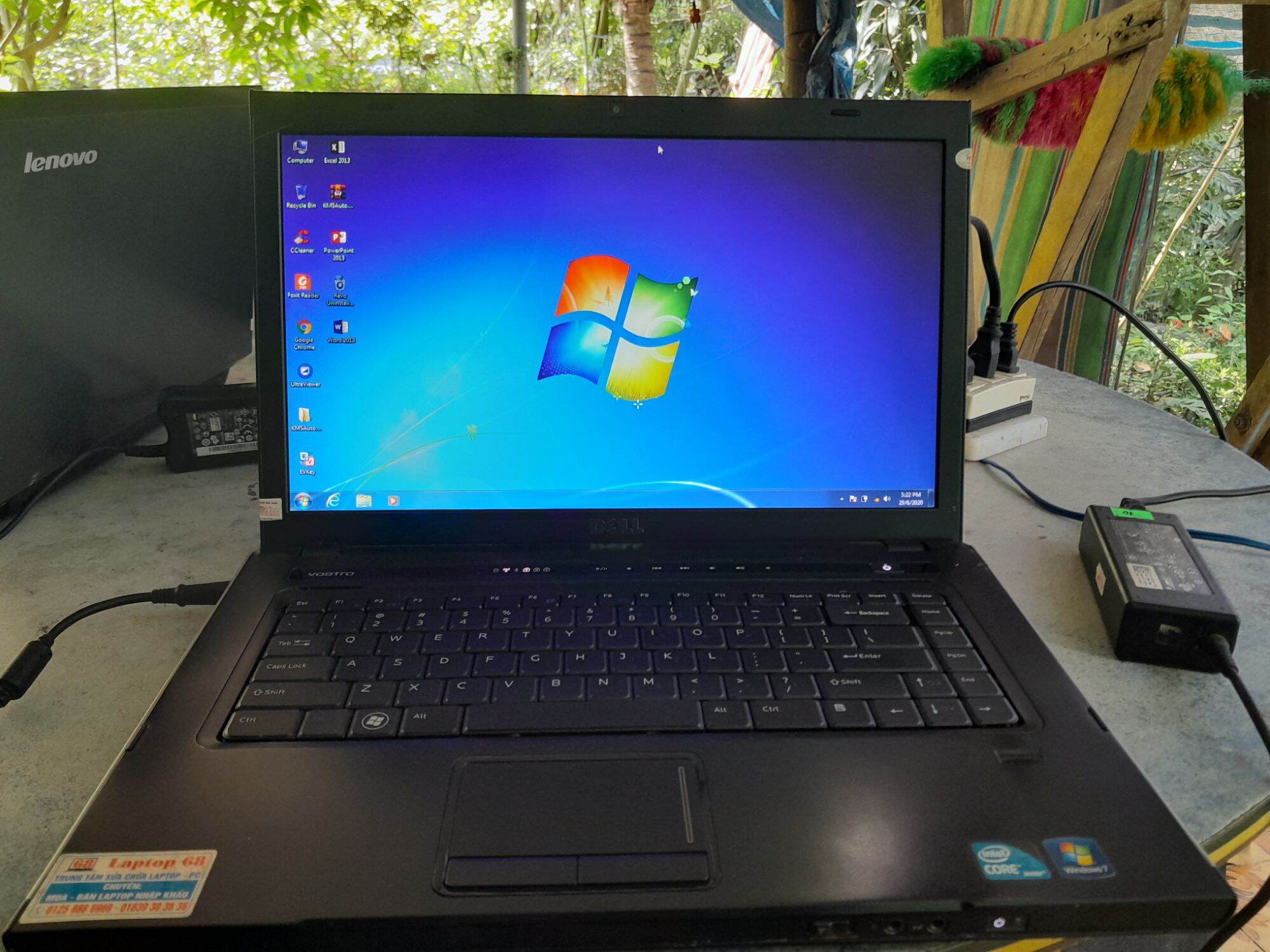 Thanh lý laptop dell, core i5, ram 4g, ô cứng 300g, giá bán 1,9 triệu