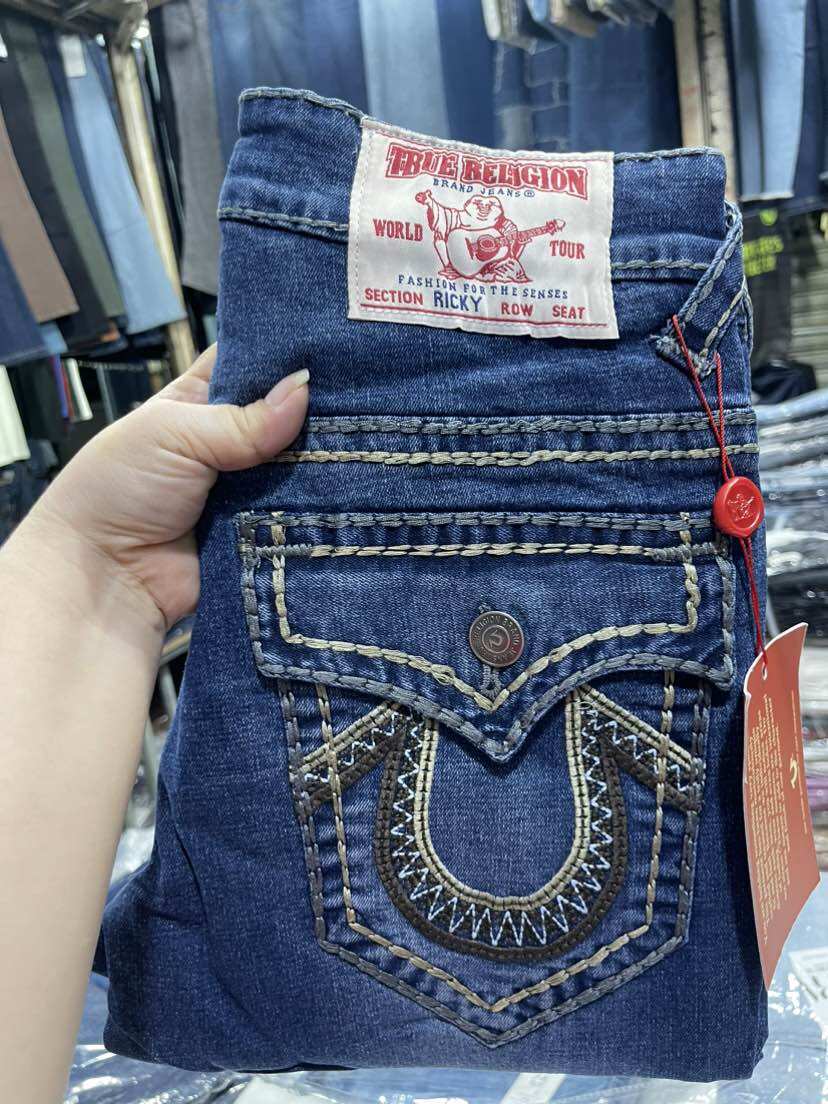 Quần jeans nam nắp túi chỉ nổi