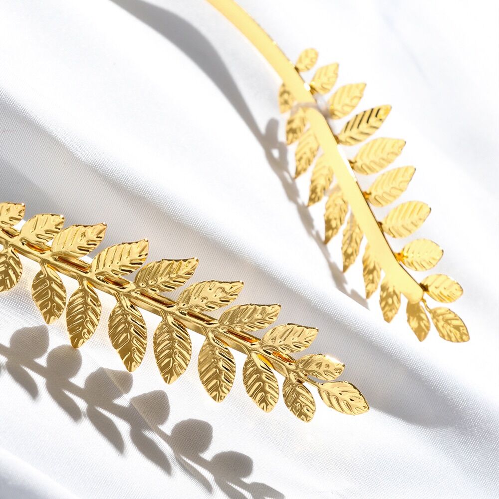 Vương miệng lá nguyệt quế - Arora boutique