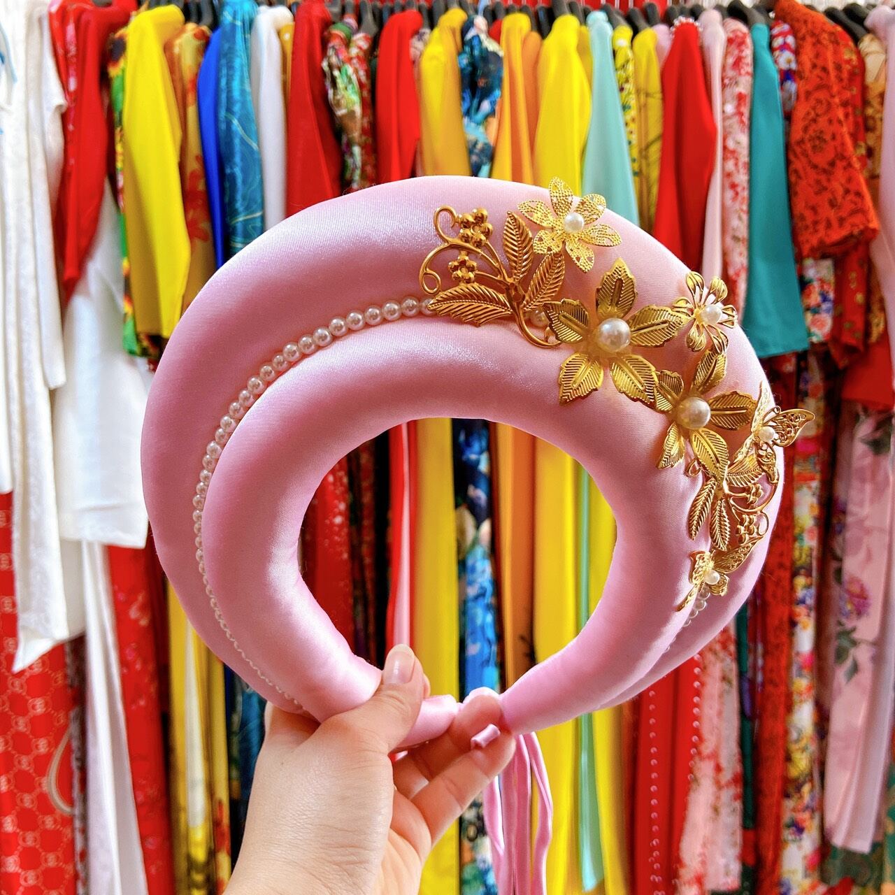 mấn 2 tầng, mấn cô dâu, mấn biểu diễn
