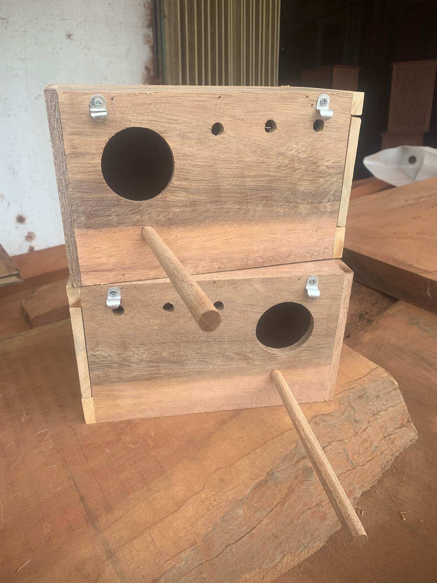 Tổ đẻ yp gỗ dổi kt 24*14*14 khay liền