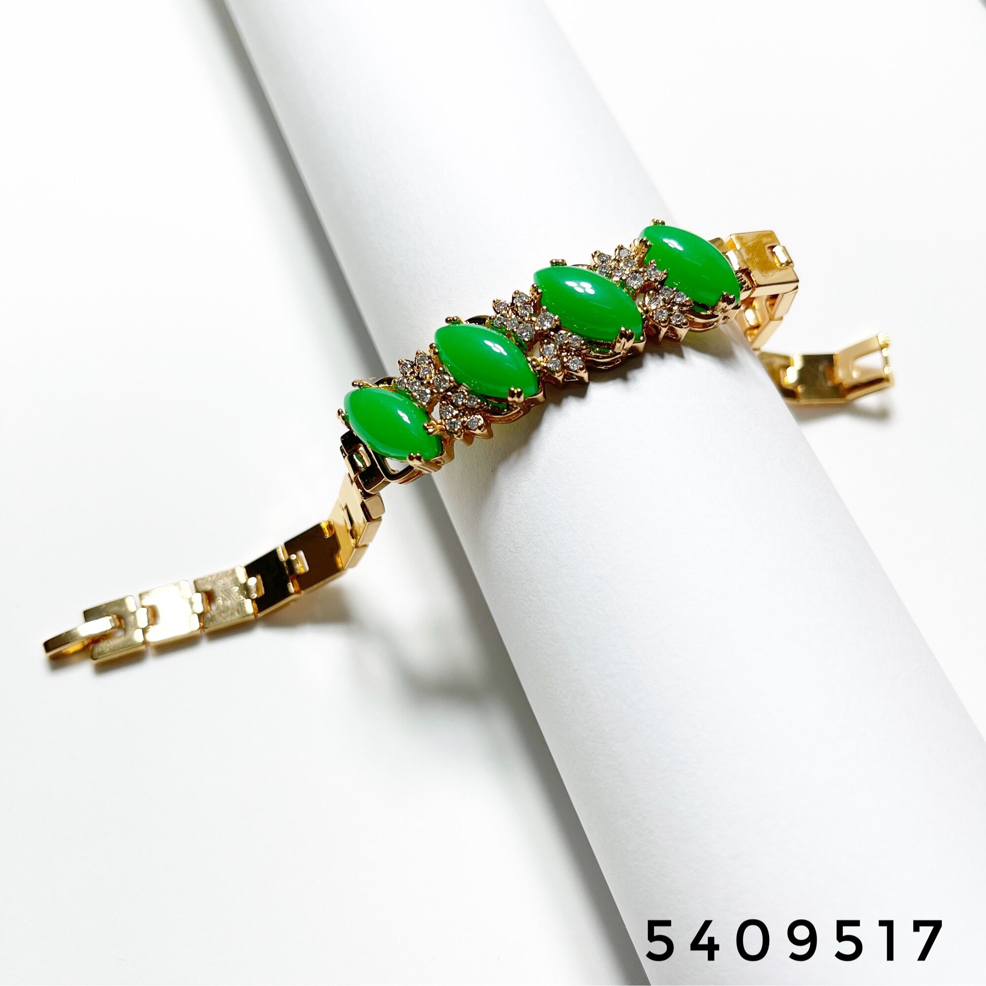 LẮC TAY NỮ HỘT XANH CẨM THẠCH