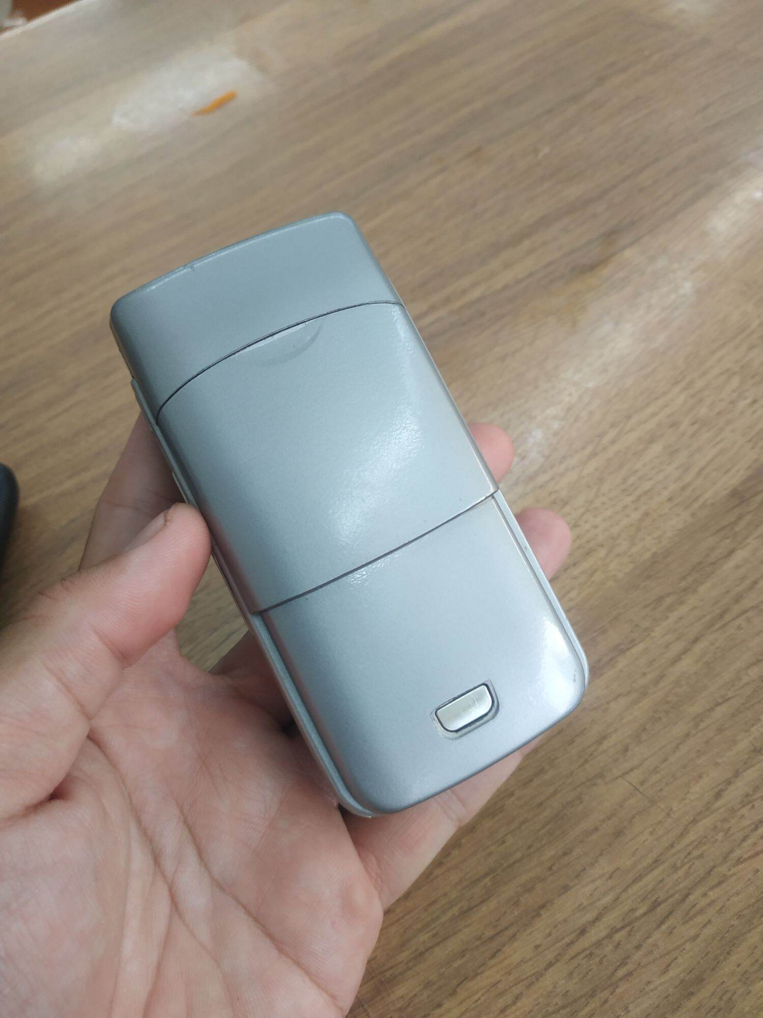Điện thoại Nokia 6680 sưu tầm