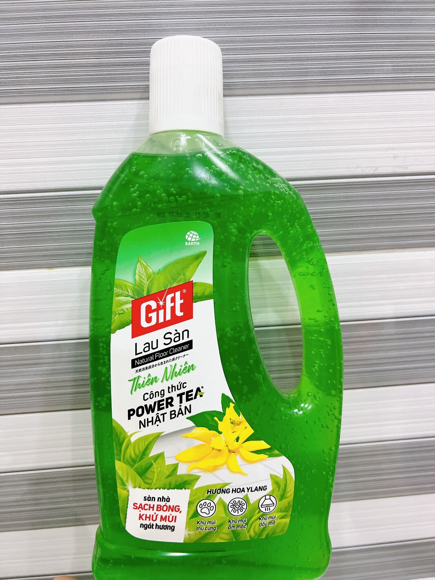 Nước lau sàn gift chai 1l